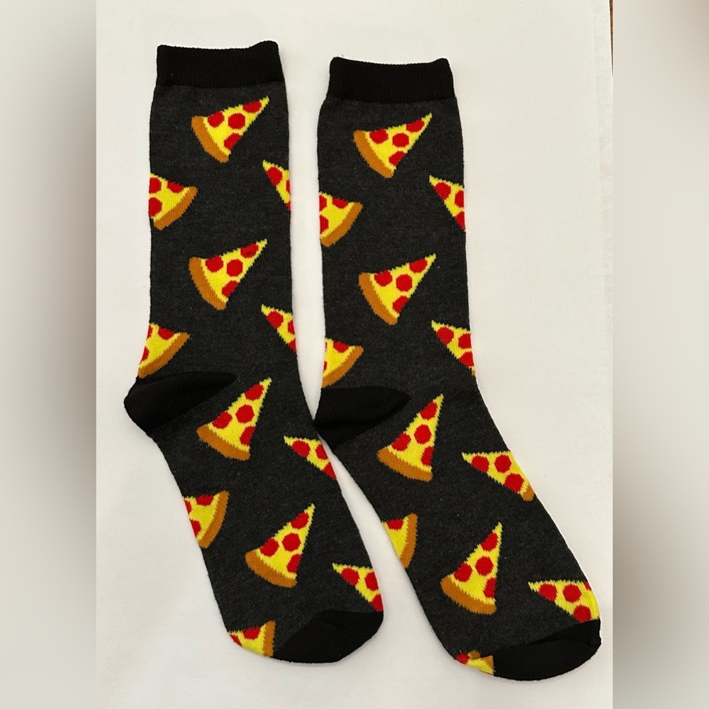 NWOT Men’s Pizza Graphic Socks in Dark Gray One Size
